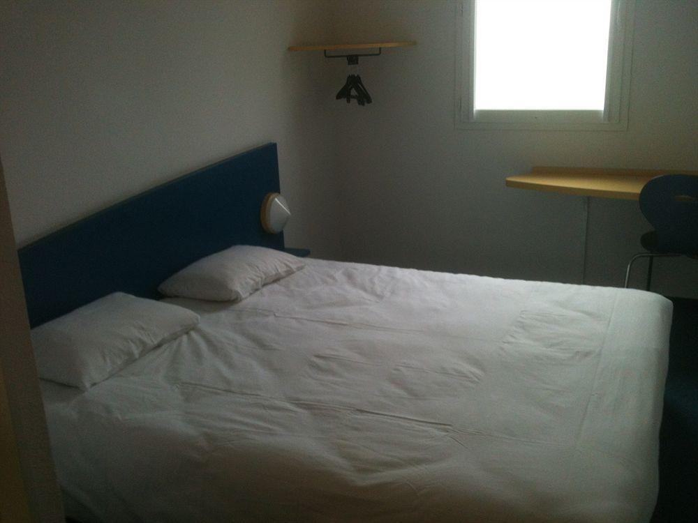 Ibis Budget Marmande Exterior photo