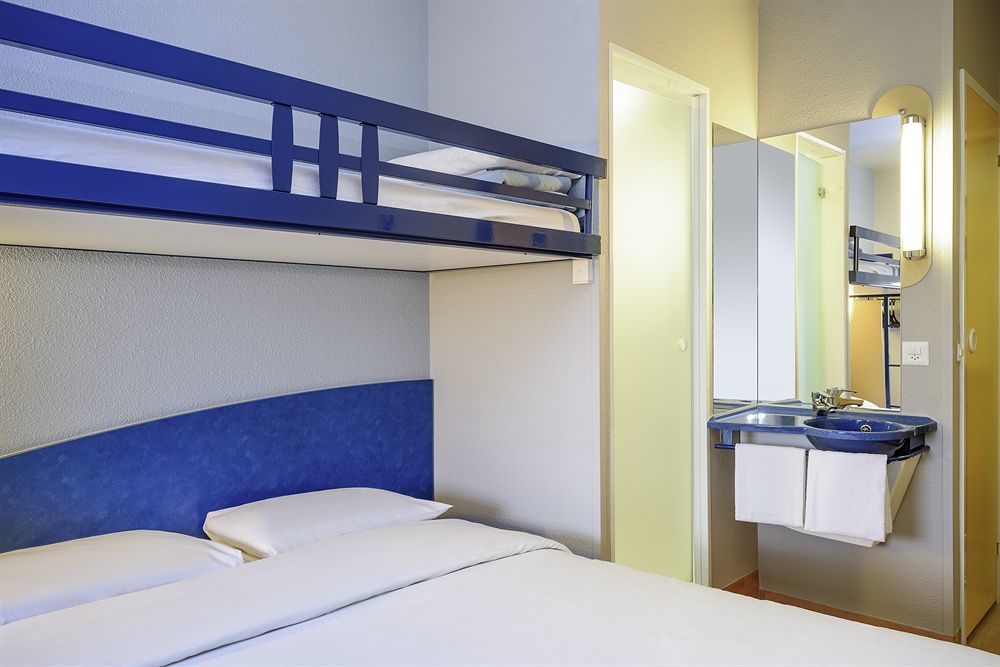 Ibis Budget Marmande Exterior photo